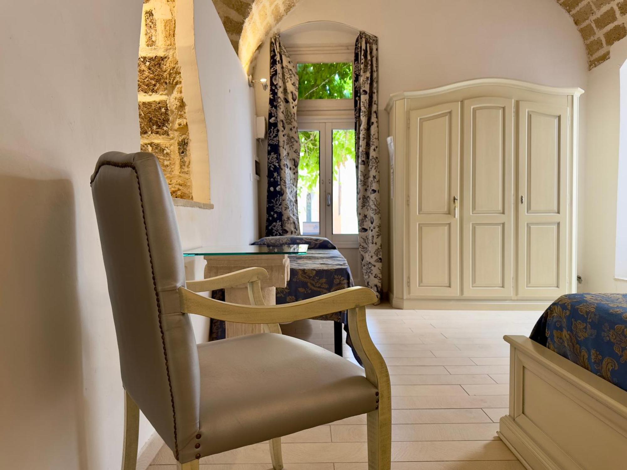 Guest house Palazzo Piccioli 3*