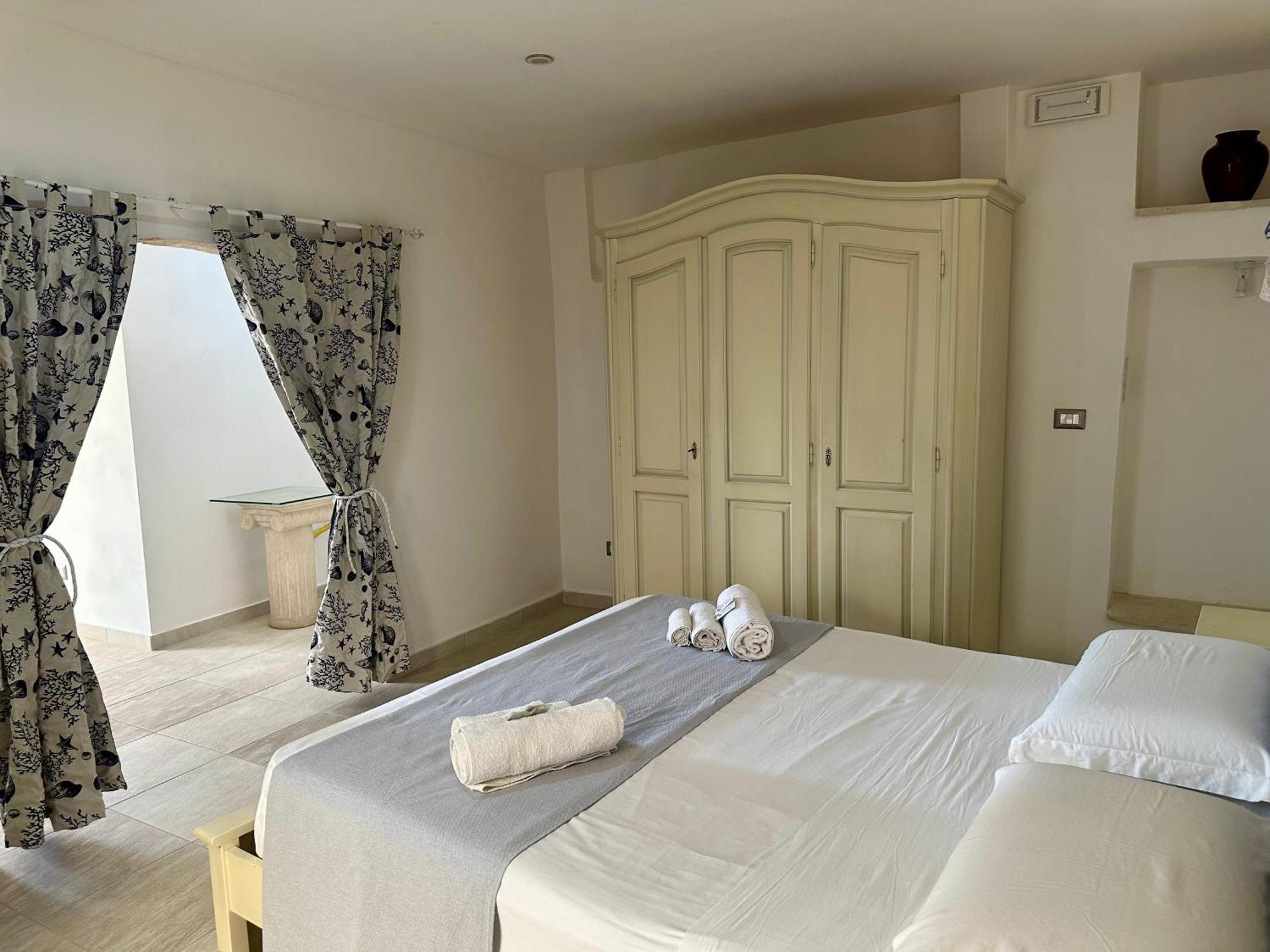 Guest house Palazzo Piccioli 3*