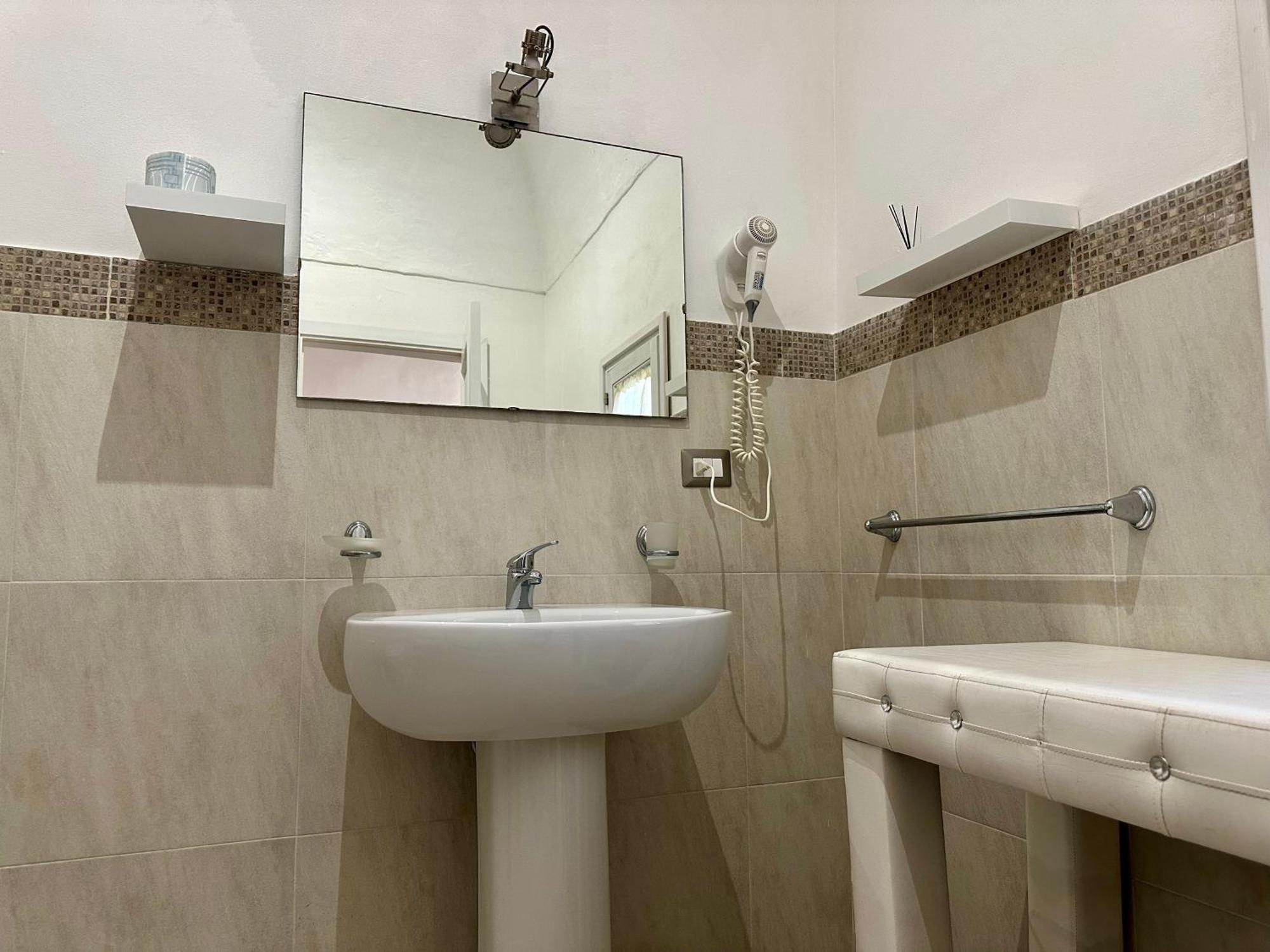 Guest house Palazzo Piccioli 3*